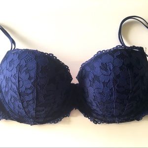 PINK Victoria’s Secret date push-up bra size 32D